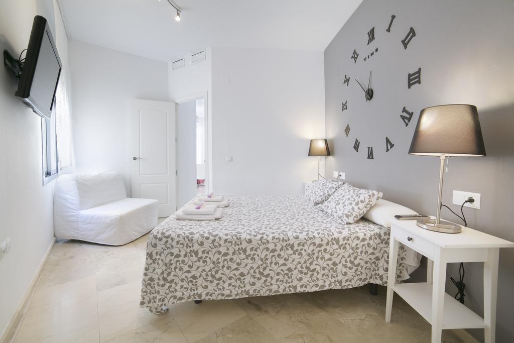 Apartamentos Salamanca Málaga Habitación foto